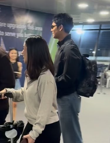 doughnbil's tweet photo. visuals remain unmatched + height difference?! https://t.co/kGdD8jACxZ