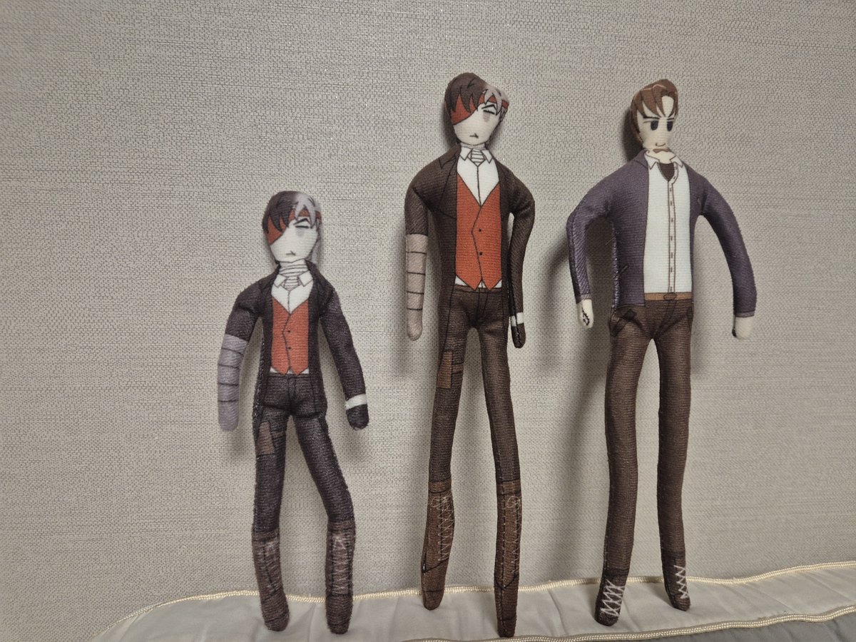 Helios_ww2's tweet photo. 철사악기 갖고싶은분 간단 수요조사? 하려는데 여기에 맘찍좀 해주세요 
이번에 만들건 20센티로 하려구요 전에 25가 생각보다 커서 걍 20이 젤 ㄱㅊ한듯? (제일 왼쪽 크기)

+)비용은 기본 제작비+택배비 만 받습니다 자잘한 해배비나 100원 이하단위 같은건 제가내요 https://t.co/grf9C0lAoP