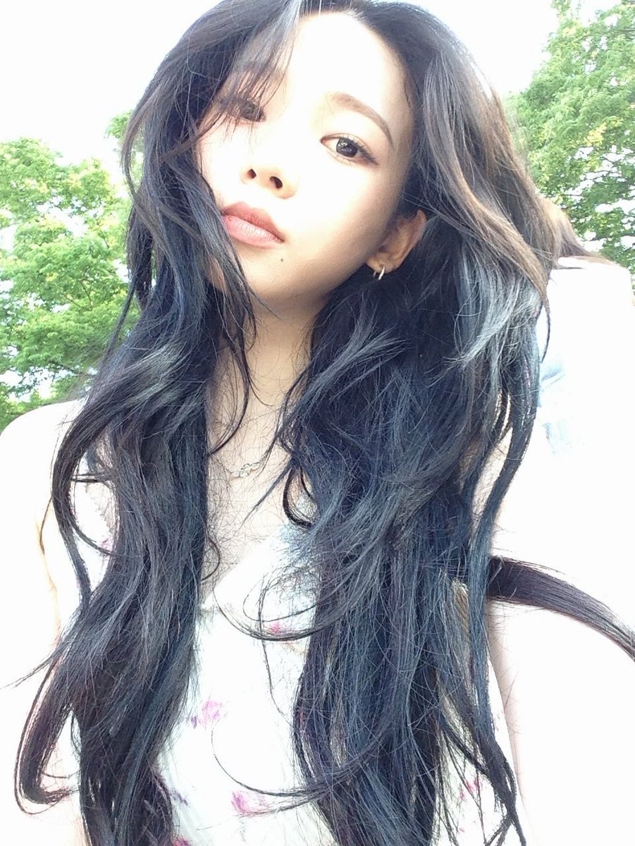 mydeepbluu's tweet photo. 카리나님 고노출셀카 진짜로좋음. .♡ https://t.co/37I6ZkYW1t