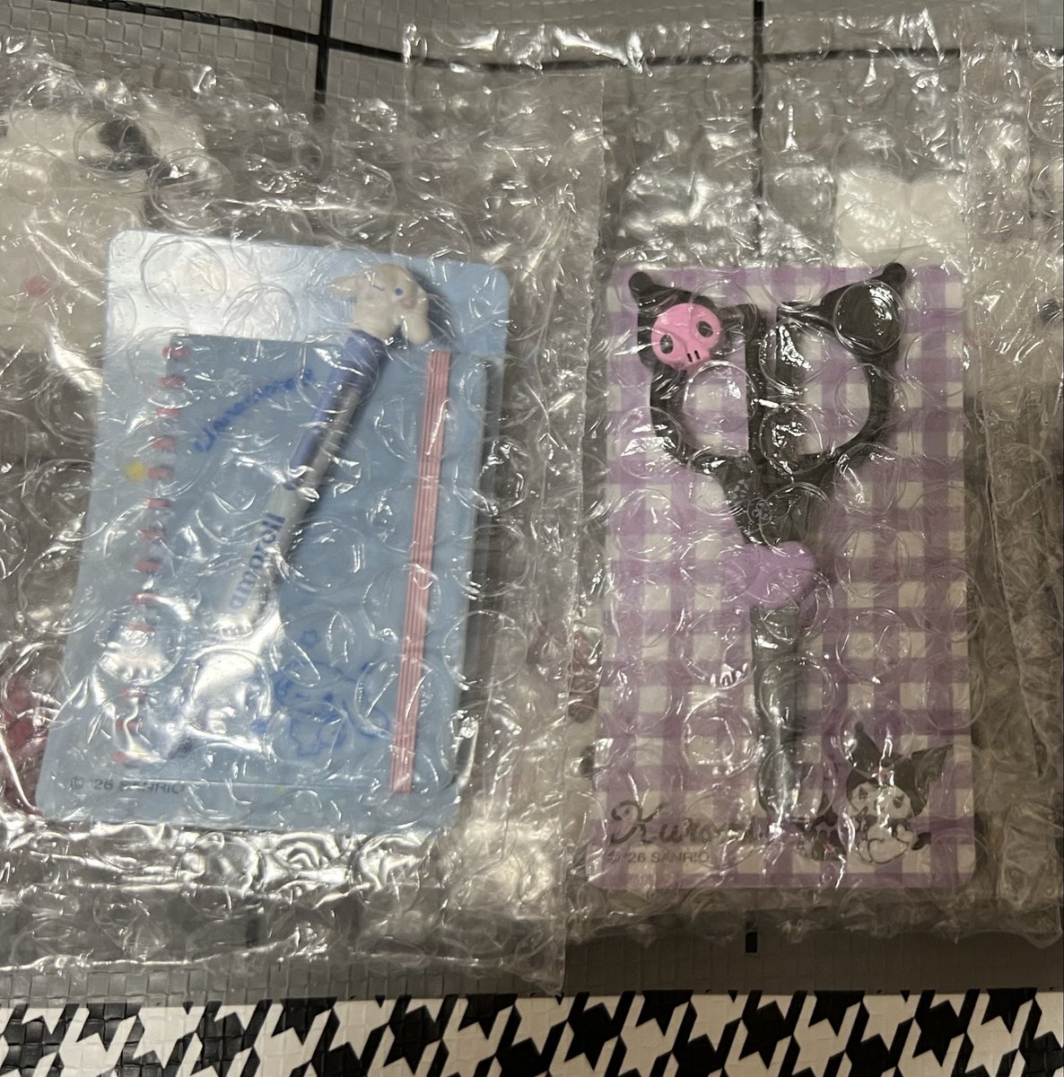 melon5ko's tweet photo. サンリオ
シークレットミニ文具形マグネット
交換希望です！

譲）クロミハサミ、シナモロールノート

求）キティハサミ＞キティ電卓

郵送希望ですが、条件合えば大阪、神戸手渡し可能。
よろしくお願い致します。

#サンリオ
#ミニ文具形マグネット
#シナモロール
#クロミ https://t.co/I8j0dvHZIz