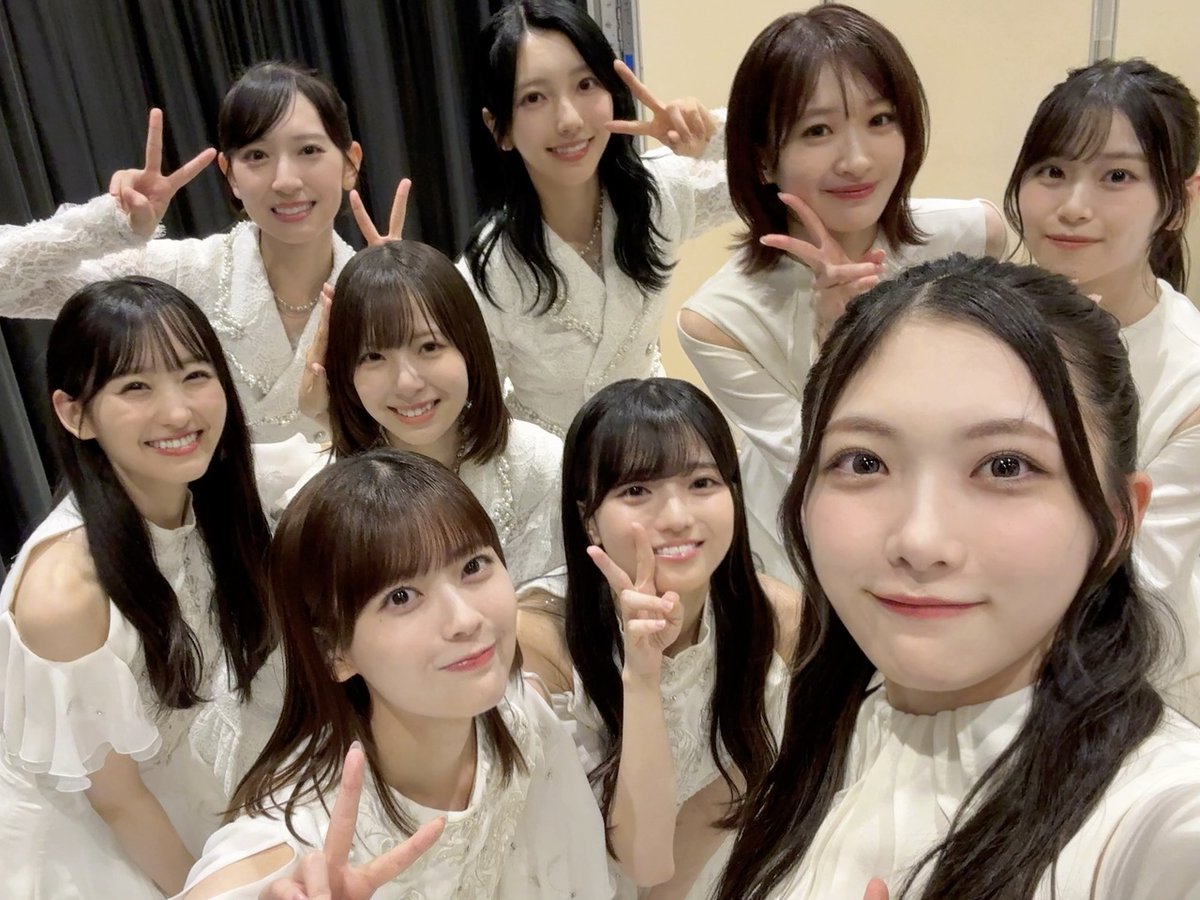 sakurazaka46's tweet photo. 小島凪紗がブログを更新しました！🌸｜ 　 https://t.co/bj5m1RUve3 ぜひご覧ください！ #櫻坂46 #小島凪紗 https://t.co/DKeGw5GDI6