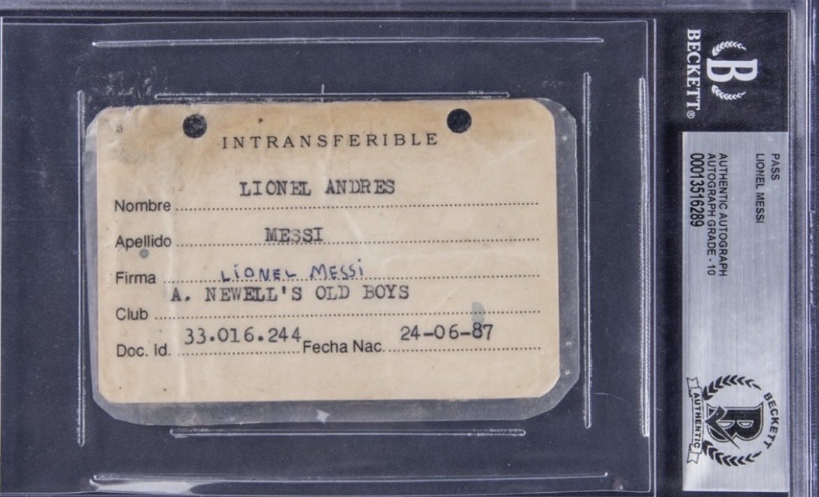 darrenrovell's tweet photo. In October 2021, Lionel Messi’s boyhood identification card from his first organized soccer club, Newell’s Old Boys from Rosario, Argentina, with one of his first “autographs,”1 sold at @GoldinCo for $181,200.

Should be a $500K+ piece easy today. https://t.co/jnsI2TJvor