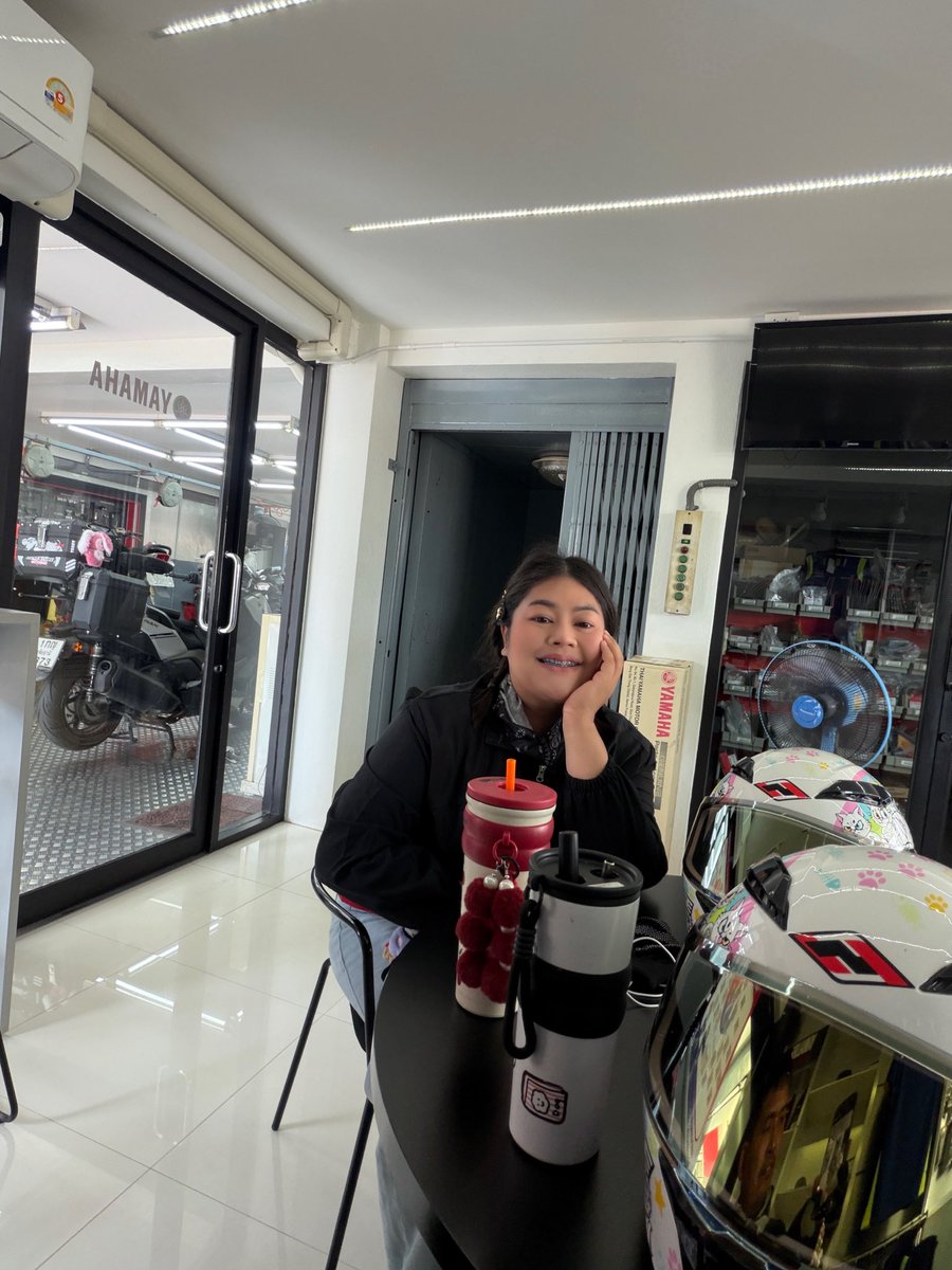 มู๋น้อย tweet media