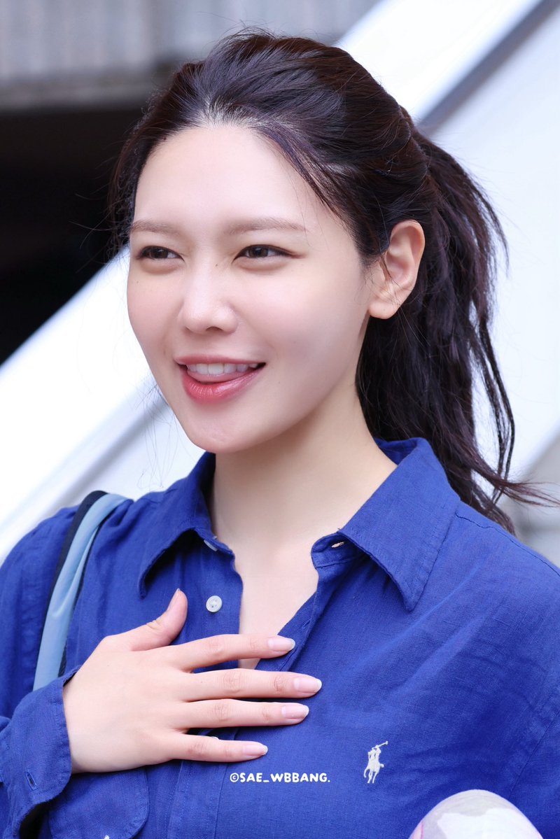 SAE_WBBANG's tweet photo. 260719 <베니스의 상인> 퇴근

💙

#수영 #SOOYOUNG
#최수영 #CHOISOOYOUNG
#베니스의상인 https://t.co/GZLHcmqzak