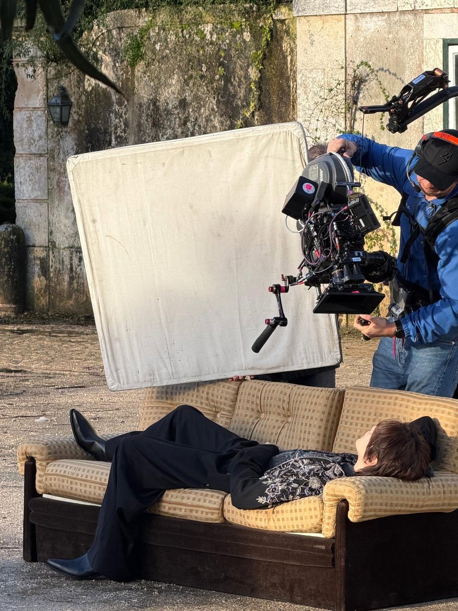 PortalMinYoongi's tweet photo. Foto 260719 Yoongi atualizou o Instagram com fotos dos bastidores do MV de Normal ♡

"NORMAL"

#슈가 #SUGA #AgustD #BTS @BTS_twt
📌https://t.co/TZidiyn4HT (1) https://t.co/aqh27KkPb7