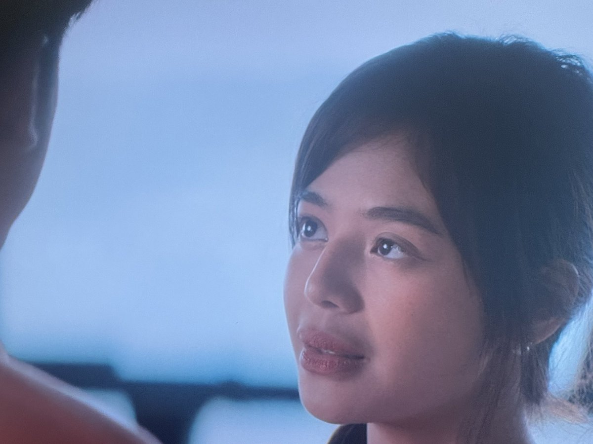 runthelmarun's tweet photo. I played this scene three times. Or more. Just to experience the joy it gave me again and again. I love this scene so much and I wish I had the words to equal the kilig I'm feeling right now.
Maybe just a big THANK YOU, DIREK! 😭🥰
@queenbeemae
#LoveYouSoBad
#TeamAbroad https://t.co/LsbX35XOei