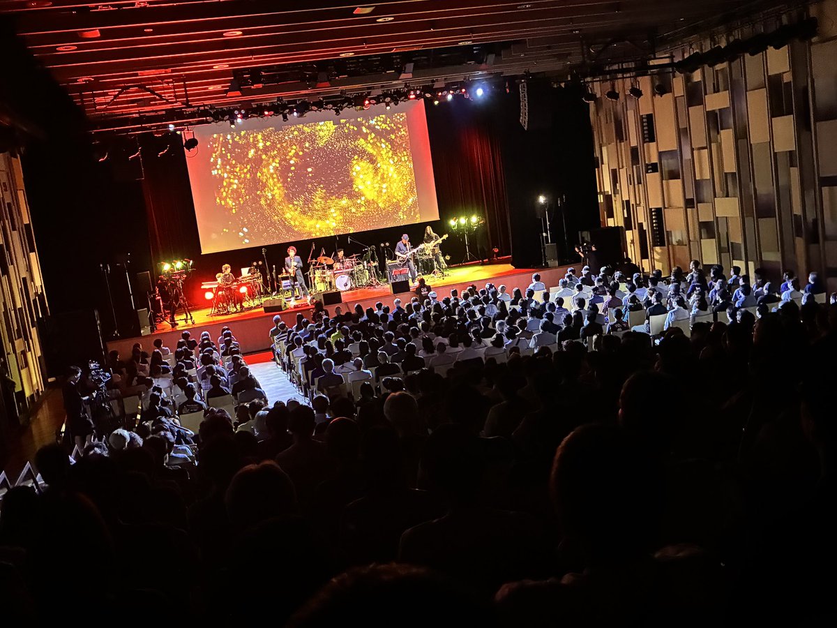 takashimasuzaki's tweet photo. DIMENSION 35th Anniversary Live
最高の最高でした‼️
デビューから僕たちの音楽に関わってくれた全ての方、そして支えてくれてるファンの皆さんのお陰で今日のステージに立てました。ありがとうございました！
Thank you for coming! I had a great time with you!!
Was so excited and moved 🔥🎸🫶🏻 https://t.co/jvCldCSSkR