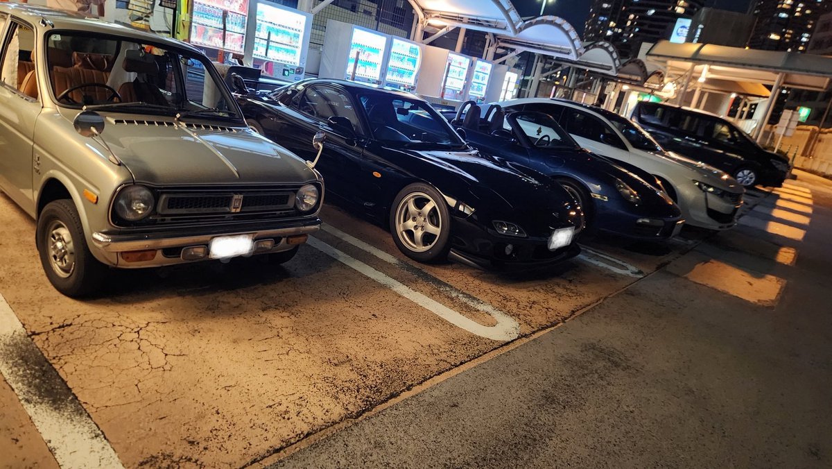 ecofd3s's tweet photo. 普通車の集い🍙 https://t.co/EVThqnFbE0