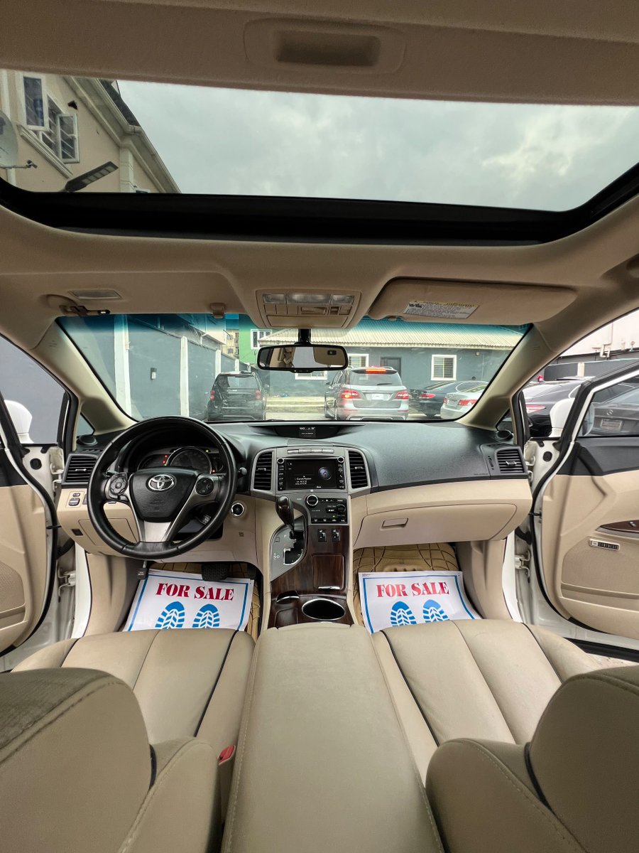 PrimeRides_ng's tweet photo. WHAT IS TOKUNBO WHEN YOU CAN GO FOR THIS BEAUTIFUL RIDE OF TOKUNBO STANDARD WITH LESSER PRICE

11 MONTHS USED ONLY🔥 

MAKE - TOYOTA 
MODEL - VENZA 
YEAR -     2013
TRIM - LIMITED ALL WHEEL DRIVE.

PRICE - 16,000,000 FIRM 📌 https://t.co/HbFsJEfiOn