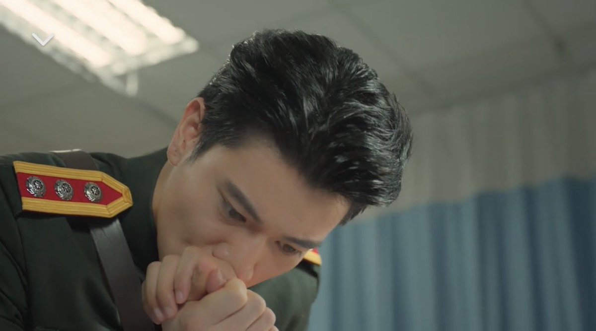 Mody_haelover's tweet photo. ยกให้เป็น 1 ในเบสซีนของซีรีส์วายไทยในใจชั้นเลย ตั้งแต่เคยดูมา โคตรดี 
ทั้งบท ทั้งการดีไซน์วิธีการเล่น ทั้งการแสดงของอินจักร ทั้งซาวด์ประกอบ

THE EDGE OF HORIZON EP5
#อรุณรุ่งEP5 https://t.co/UwuS9LlCTH