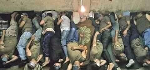 mos_lm1911's tweet photo. كل ما تحس بالحر ادعيلهم https://t.co/SBruRY54s2