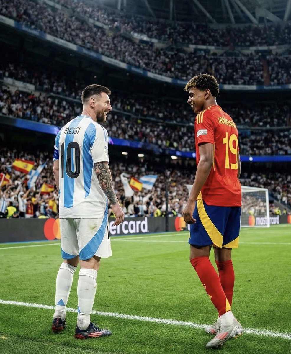 AJELNEWS24's tweet photo. مساء اليوم ..

ليلة الحسم في قلب نيويورك .. 

إسبانيا و الأرجنتين يلتقيان في نهائي كأس العالم للمرة الأولى .

- https://t.co/ptAsNv0AA1
