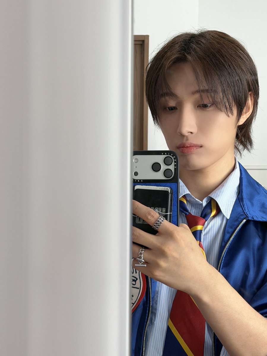 OmegaX_members's tweet photo. [#OX]

포애기 굿나잇🫶

#OMEGA_X #오메가엑스
#재한 #JAEHAN https://t.co/5Zidk7fiJf
