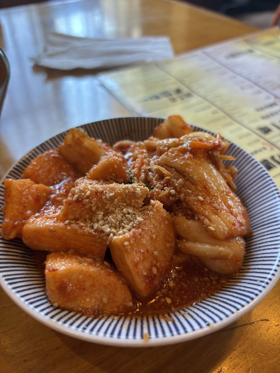 CongeeMomo's tweet photo. 今日は地元で美味しい焼き肉🐮🥩✨連れてってもらいました🤤
予約も取ってくれてありがとう😭
スタミナチャージ❤️‍🩹
#焼肉福万来
#福万来
#福万来竹下
#メガカルビ
#上ミノ https://t.co/MNGPGuTaRh