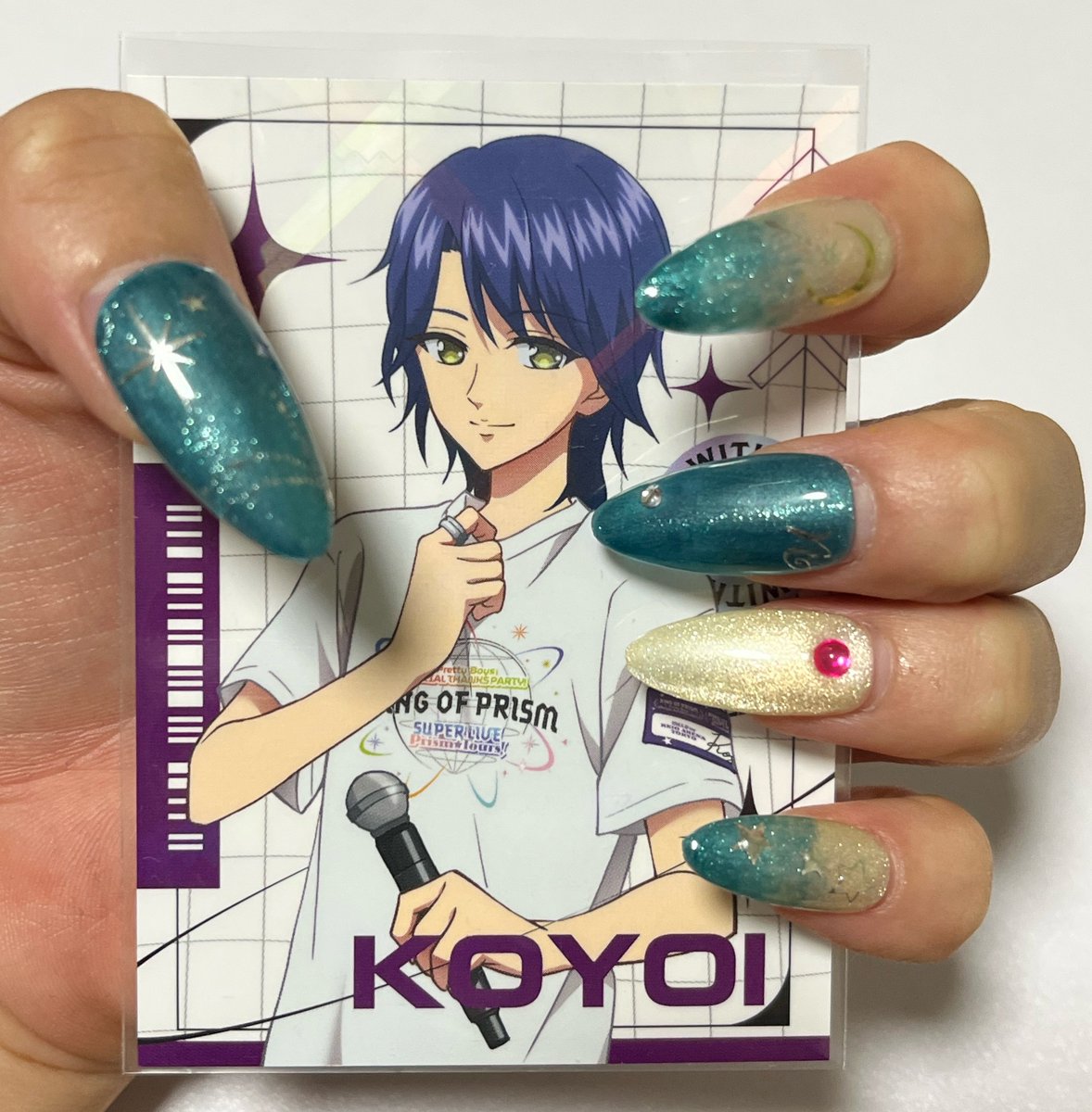 _Azusa_3939's tweet photo. ダクメアバージョン
持てるようなグッズを所持してなかったため
旧メアの方に友情出演依頼 https://t.co/P0iPECJw6o