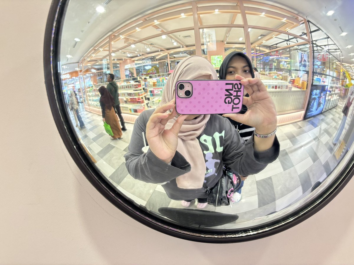 jieljpg's tweet photo. CASE NYA LUCUKKK SUKAKKK 😋💗 https://t.co/WxGmuqHvWG