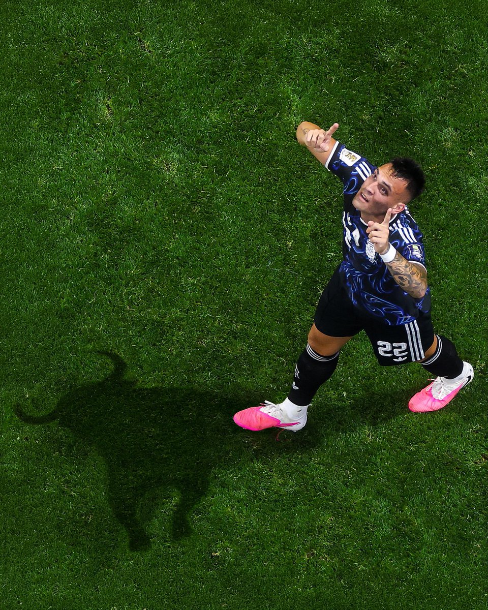 nerazzurriSoci_'s tweet photo. 🚨🗣️ Bobo Vieri: "Lautaro is a 9.5 out of 10 World Cup whatever happens in the final. He is a LEGEND." 🇦🇷 https://t.co/eeeArJiagE