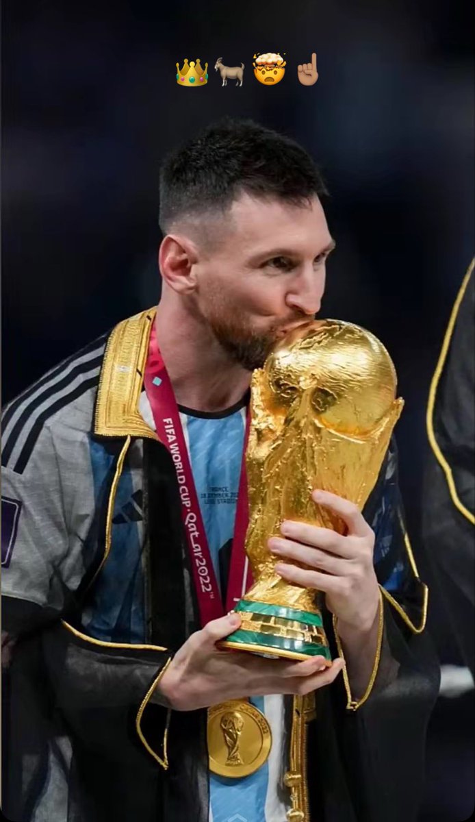 Kamoon5_'s tweet photo. @iflopqt يوه عصام الشوالي يارب يارب و ميسي يجيب كاس العالم ولله طرب https://t.co/eksgNBHKn0