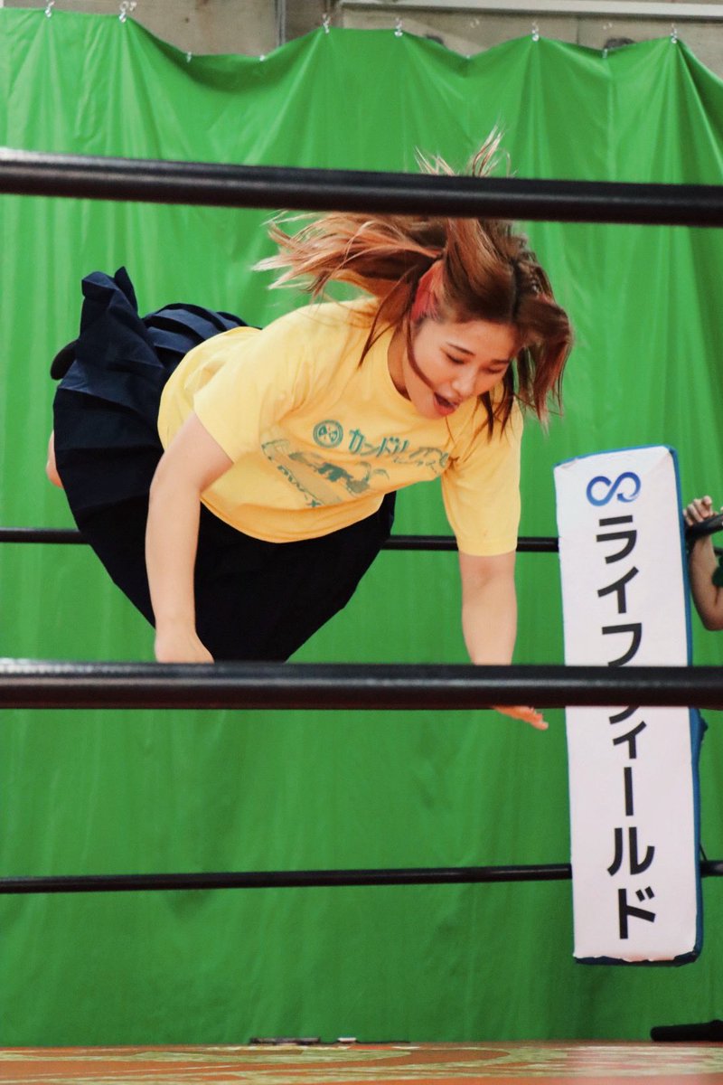 yasuiku2's tweet photo. 2026.7.19 #LLPW_X  「道場スパーリングイベント ～MCわかな選手〜

クイズマッチ形式のスパーリングを2試合連続でこなした里奈選手💪
クイズの予習もバッチリ？で、頭も身体もフル稼働📚✨お疲れ様でした😊
次回はMCとしての活躍も楽しみにしています🎤

#リナリング 
#LLPW_Xテッペンとるぞ計画 https://t.co/HdlGt2AN1S