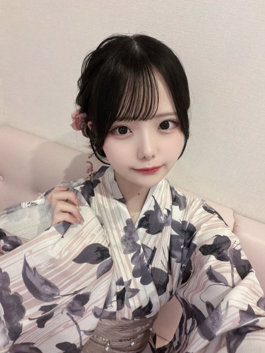 u1ezn's tweet photo. 🎐 https://t.co/nf81eFBrDH