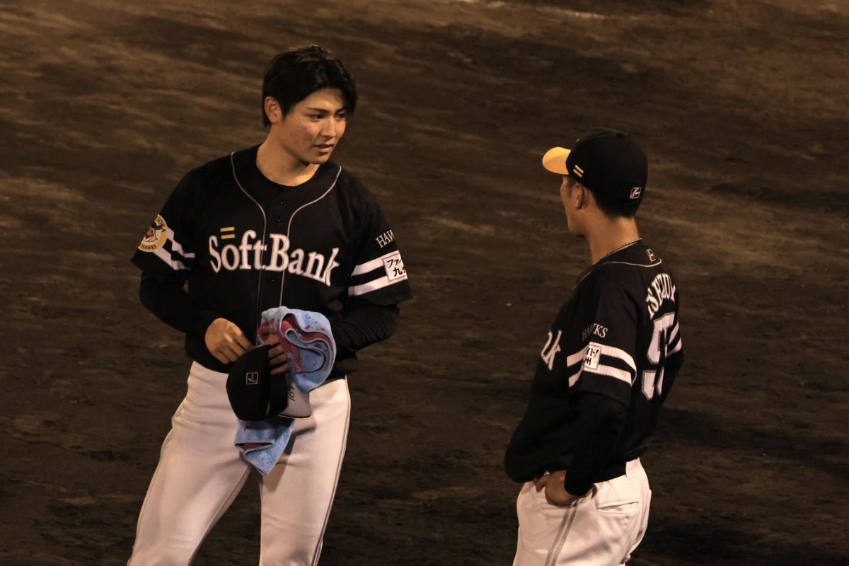 30th24's tweet photo. 石塚くん
この２日間久しぶりの３軍で出番終わった後はボールボーイしたりしてて、それはそれで楽しそうだった https://t.co/dSau4e3MHt