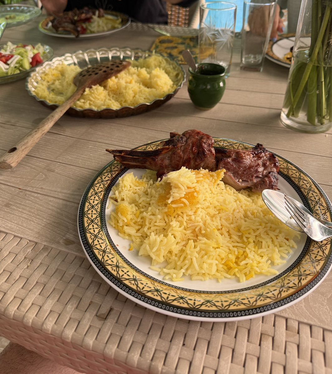 khode_amz's tweet photo. تیر خورد به هدف https://t.co/DfPX7mUasi