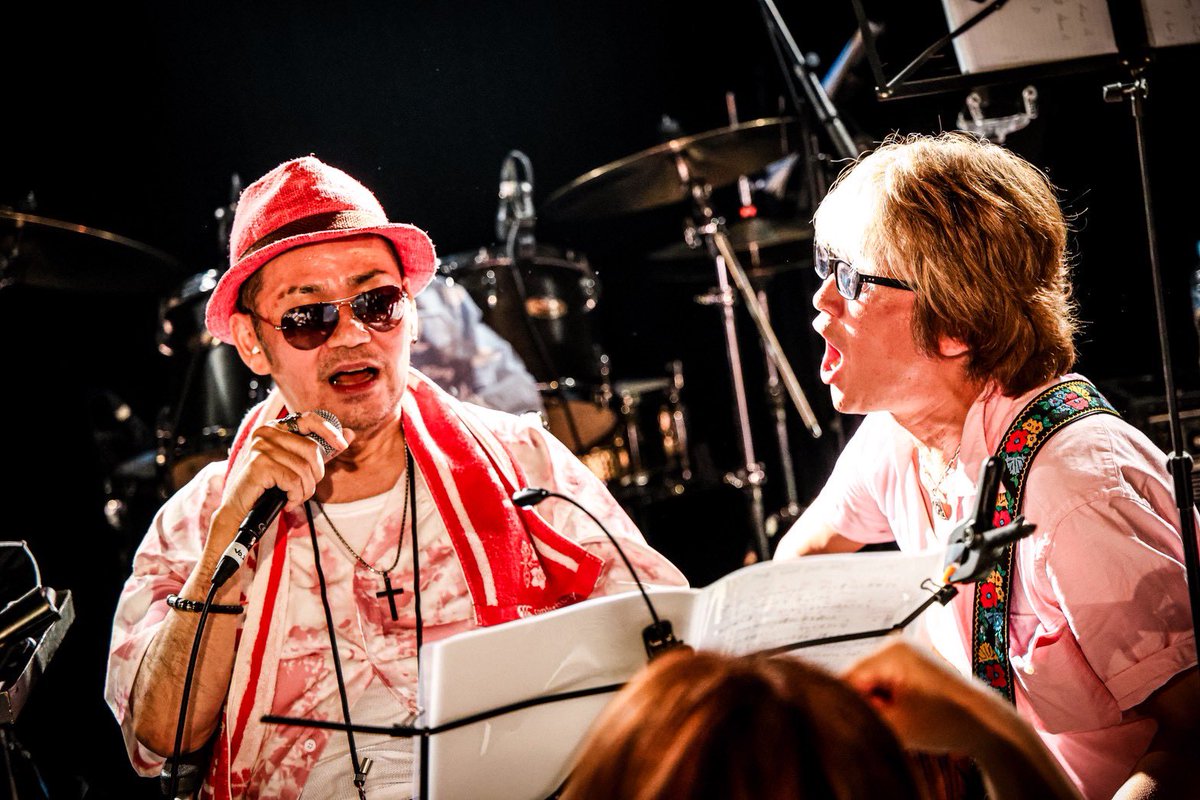 DF_supporters's tweet photo. 宮本兄弟×elco king with KI-YAN
本日もありがとうございました！
暑い中、スタンディングで頑張ってくれたみんなありがとう😭次は席ありがいいかな...😅
TAISHOしきりに「楽しかった」と言ってました！みなさんのパワーのおかげです。感謝しかありません。
#宮本兄弟 #dogfight #elcoking #ohyeah https://t.co/jkyFCy8ruZ