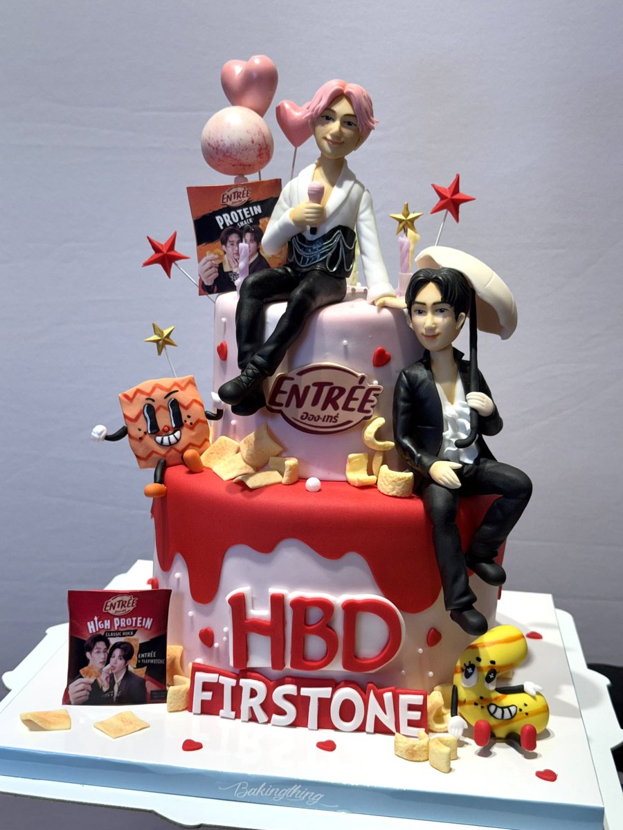 Ize6's tweet photo. ขอบคุณพี่อองเทร่ สำหรับงานวันนี้และเค้กวันเกิดล่วงหน้าของยัยแป๋ว ขอบคุณติดฝนที่มาให้กำลังใจน้องๆกันเยอะมากๆเลย ทีมหน้าจอด้วยนะครับ 🤍

TFO x ENTREE MEET &amp; CHIPS
#EntreeProteinxTFO https://t.co/pE6qnDnFz0
