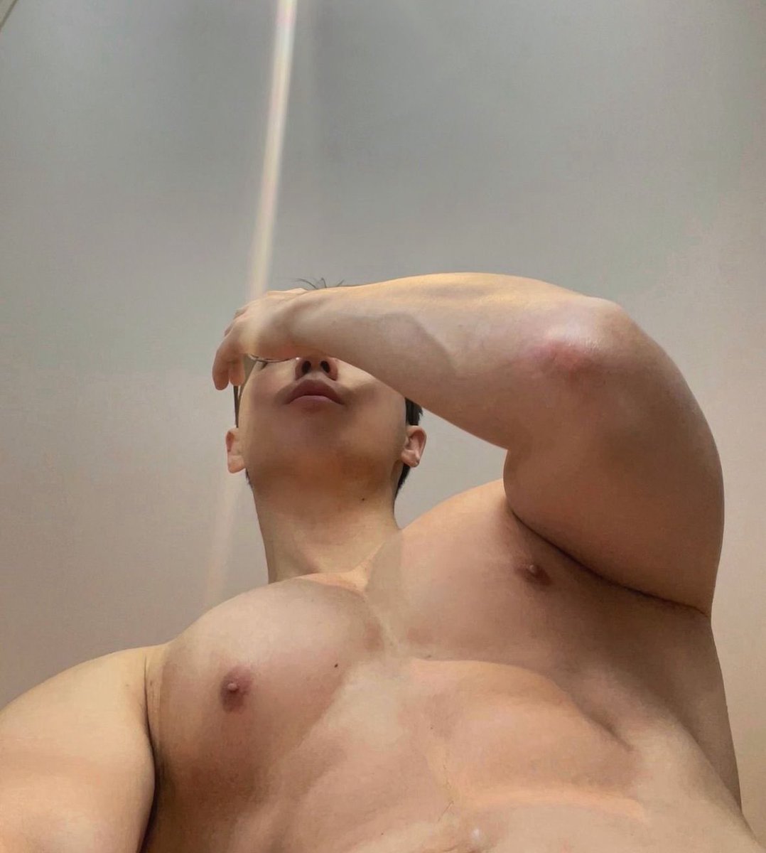 fang1566's tweet photo. 无聊 https://t.co/BaiFUcktHB