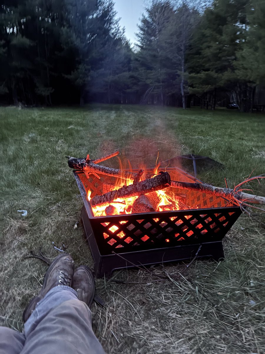 TylerVigeant1's tweet photo. #fypシ゚viralシfypシ゚ #outdoors #calm #single #followme https://t.co/ADPqEceszt