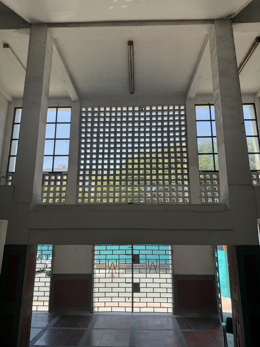 PedroLemusN's tweet photo. Universidad del Atlántico sede Centro. 

En proceso de restauración para los estudiantes de Barranquilla y los municipios. https://t.co/FhXGlIX28E