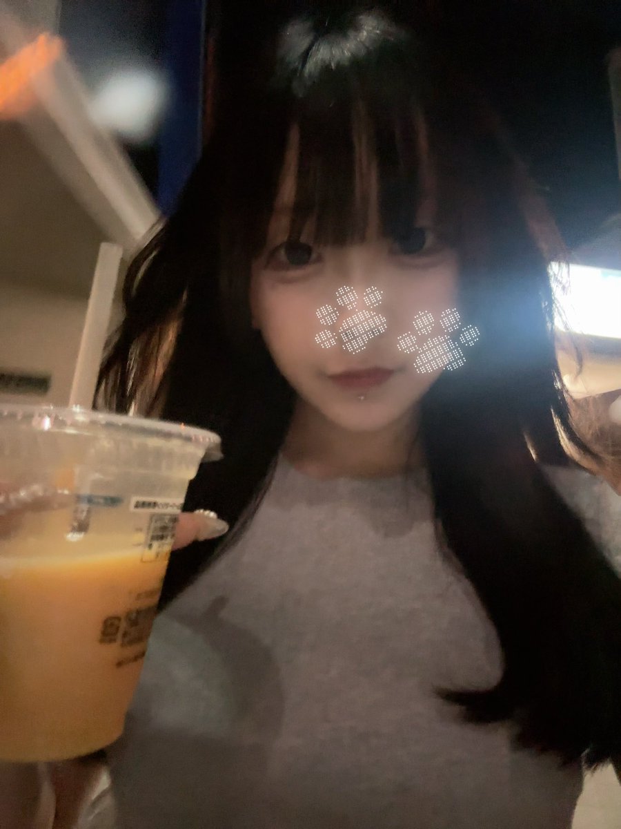 uxulilli's tweet photo. 髪切ったけど失敗したかもー、 https://t.co/OZ84lRoBk4
