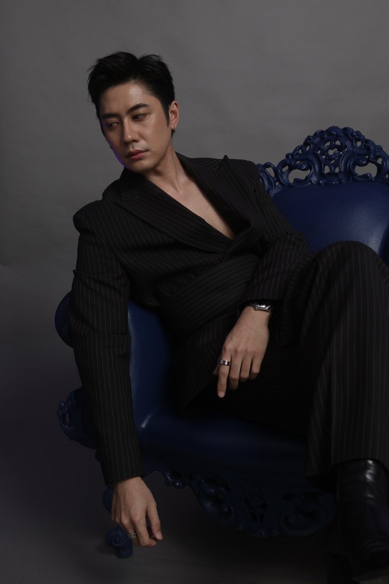 RachataJam's tweet photo. HASHTAG LEGEND THAILAND

@hashtag_legendth
#legend 
#legend_th
#100ListSocialClub
#100ListSocialClub2026 https://t.co/qwbZi7OGe1