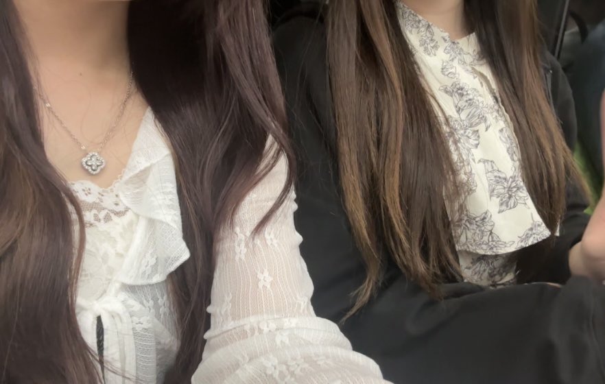 oyc1iy's tweet photo. 何もかもがとっても可愛いのに頼りになるし、私が後ろついてきてるか何度も後ろ確認してくれたり他にも小さな優しさで溢れていて本当に素敵な人、今迄で1番綺麗な夜景も見せてくれた⋆˙⟡ https://t.co/0x8btHVe9a