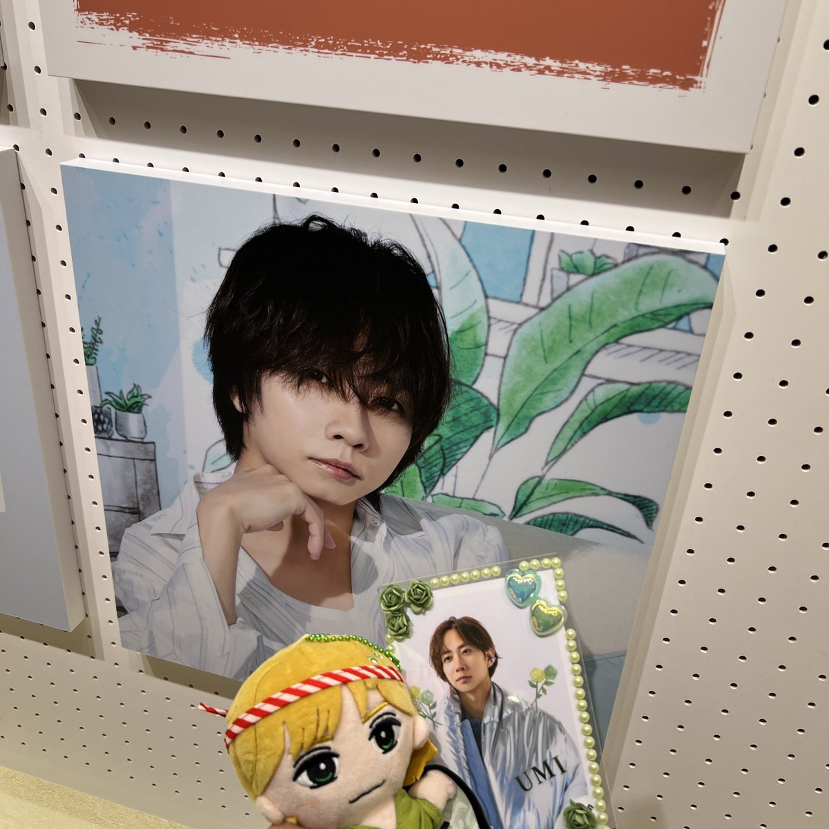 blue151208's tweet photo. ファミクラで欲しいの全部購入できてよかった💚
今回、アクスタあるのもうれしい🐯
秋、冬verも気になる❣️ https://t.co/nWS3qws58N