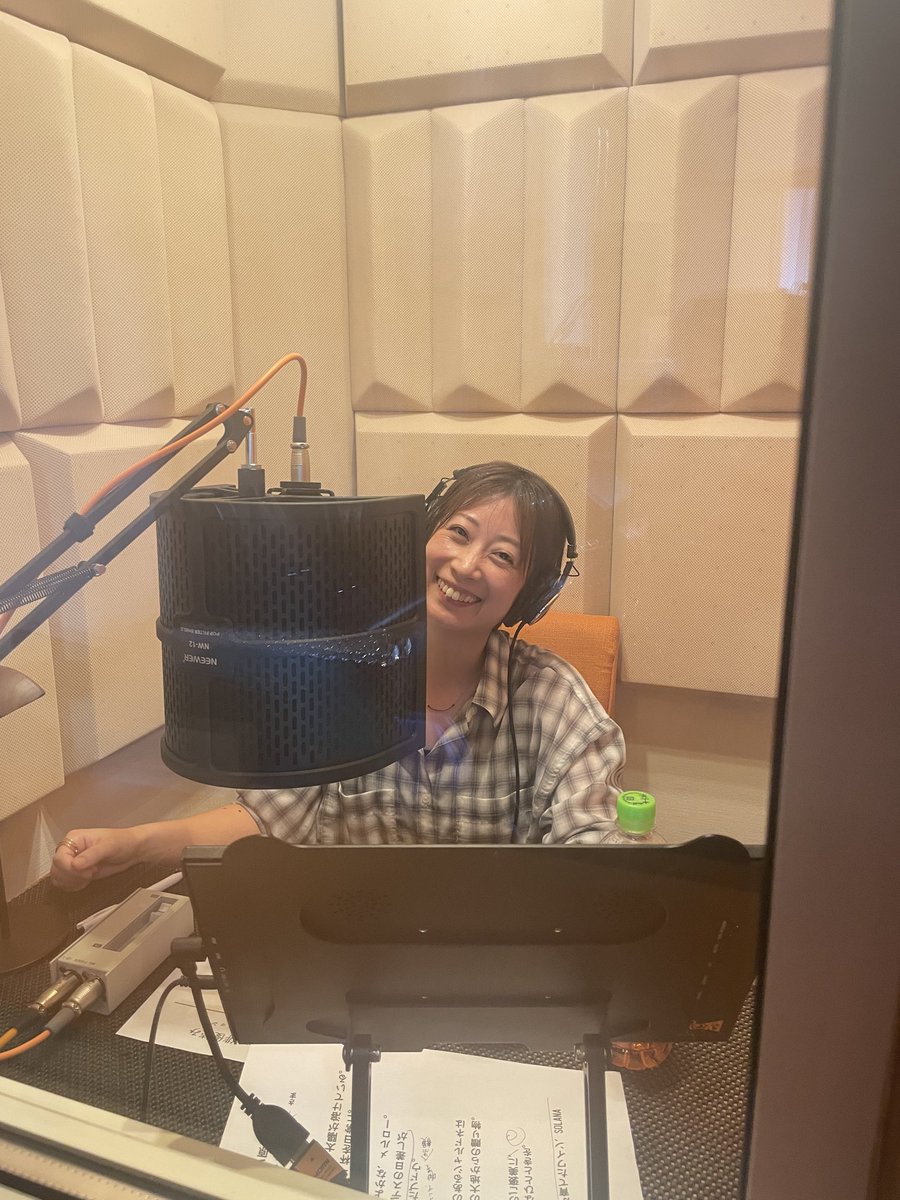 yukinarrator's tweet photo. ナレーターワークショップ@仙台
めちゃくちゃ有意義な時間でした‼️

これは参加して本当に良かった💓

宣材写真出来上がったら
ホームページちゃんと作りますー！
どんな写真選ぶか迷っちゃいそう〜

ボイスサンプルも
ブランディングの方向性で
BGM変えてもらって
めちゃいいのができあがりました！ https://t.co/TcluUHNyaa