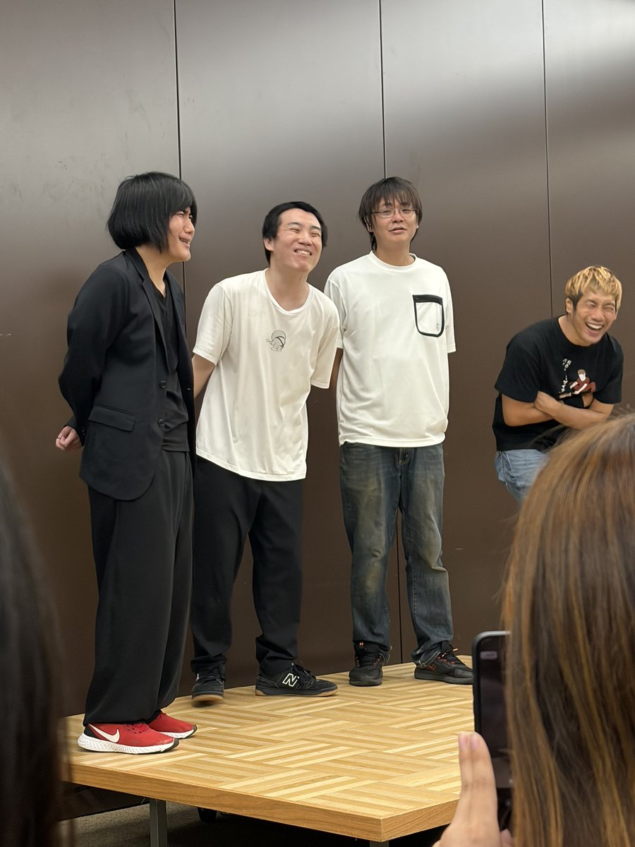 imocco_92's tweet photo. エル•カブキvsランジャタイ見に行ってきました
小さい舞台で4人がぎゅっとなってのトークが1時間ぐらいあってお互いの思い出話とっても楽しかった！！
ネタは『TNゴンの秘密』やーっと生で見れた
上田さんはトークも面白いし毎回見惚れちゃう😆平成み強っ… https://t.co/WqQmvZxjMn