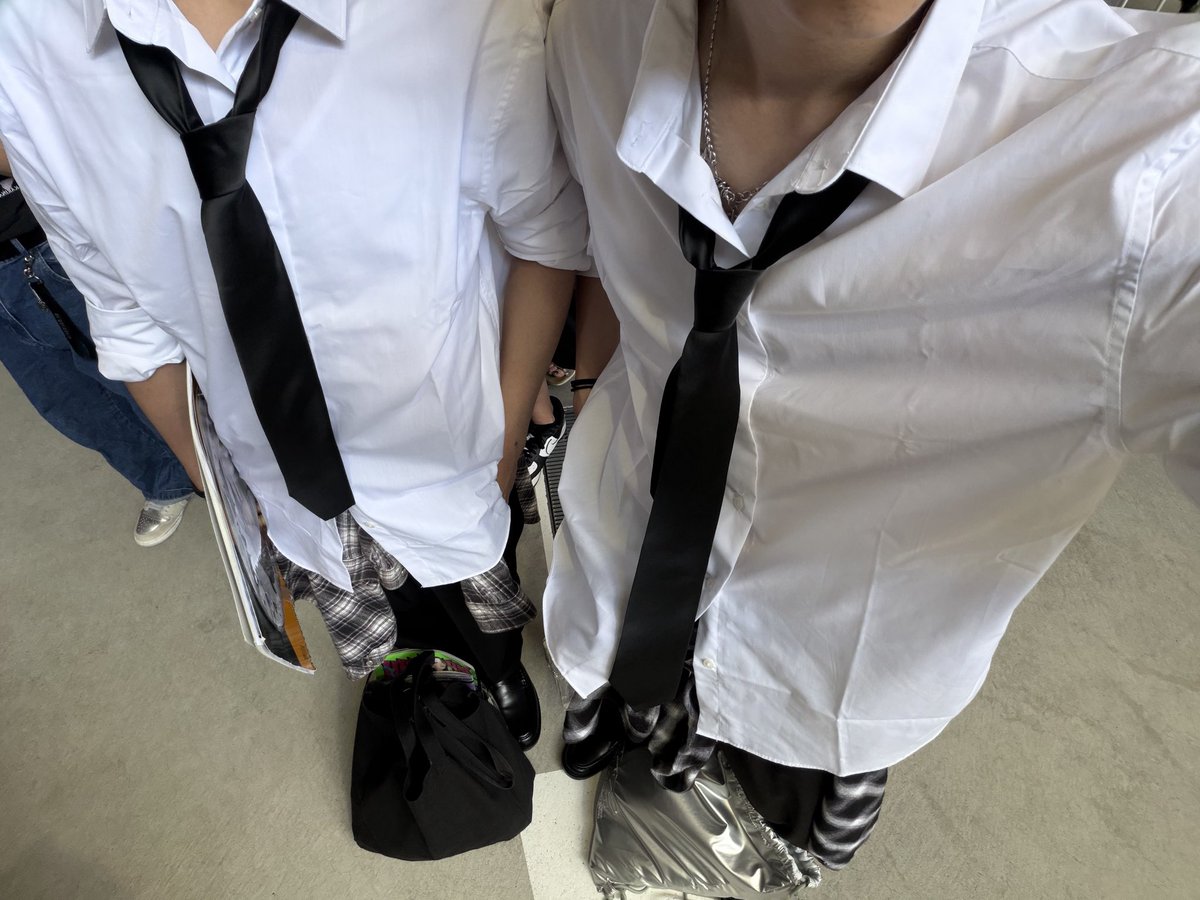 EKo11123's tweet photo. アリーナ後方でちょっと残念だったけど、aespa目の前にきて大発狂！！ニンニンからファンサ貰えて最高でした💖💖In Halo大好きすぎて最高だったし、KISS N TELLもみんな可愛くてカムバ楽しみすぎる😭#aespa #ファンミーティング #京王アリーナ #MYJ https://t.co/sG9nF7dNBq