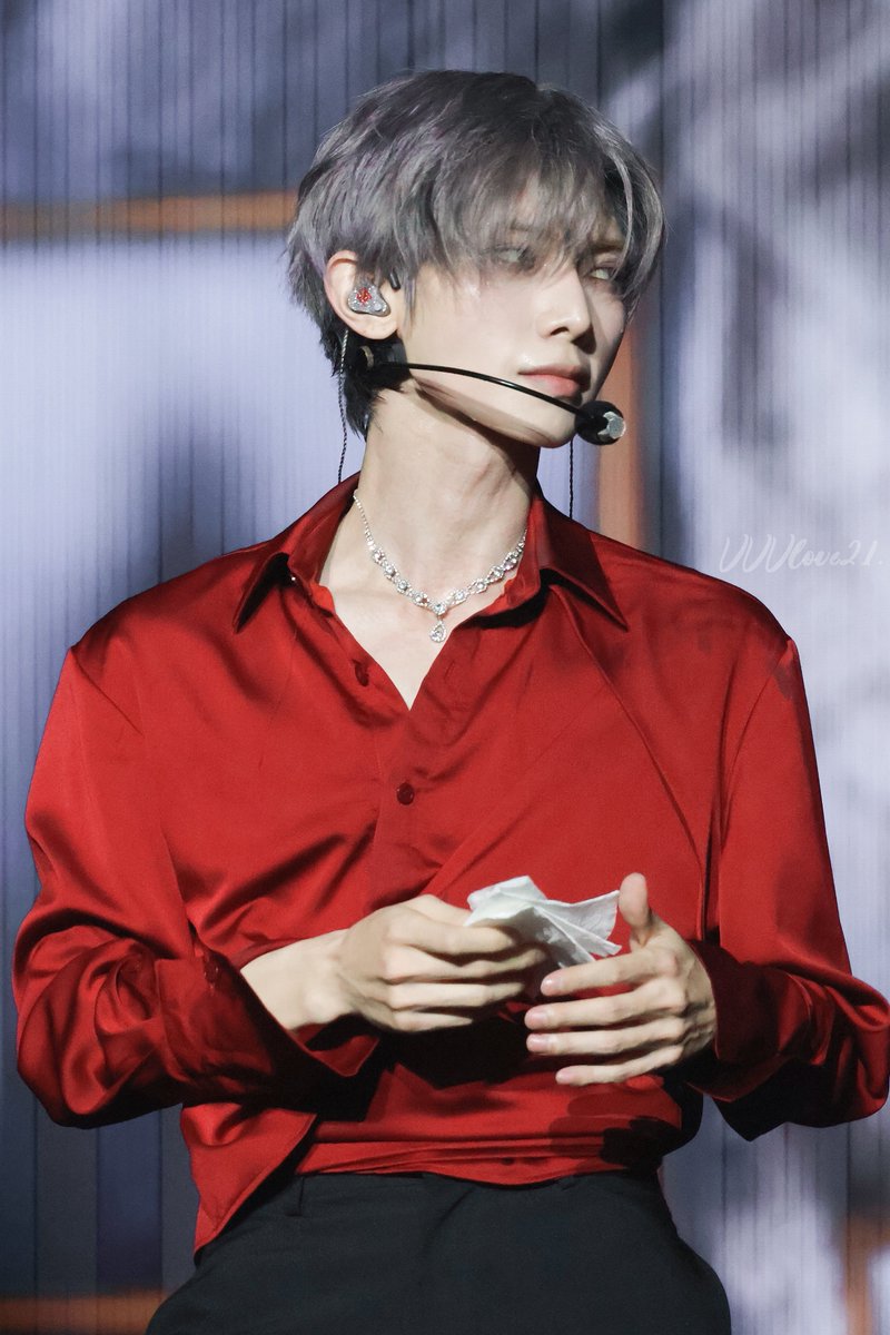 VVVlove21's tweet photo. 260718 팬미팅

#여상
#YEOSANG
#ATEEZ 
#에이티즈 https://t.co/H0nO70p8dv