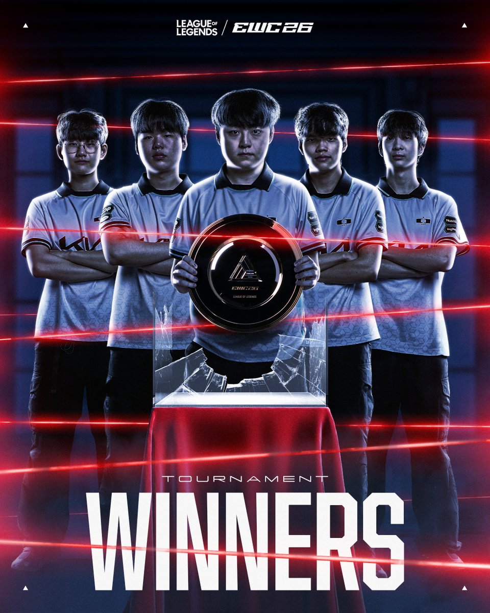 EWC_Extra's tweet photo. A clean sweep in the Grand Final!

🏆 @DplusKia are your League of Legends at EWC26 winners! 🏆 https://t.co/2i5Q4VZnmc