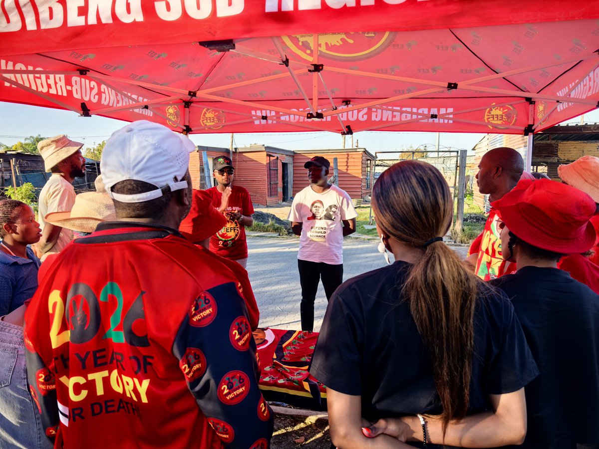 eff_madibeng's tweet photo. ♦️In Pictures♦️

 SRETF fighter pule together with fighter onthatile, accompanied by ground forces and madibeng intervention team conducted   a door to door campaign at ward 40(Sonop) of Madibeng.

#RegisterToVoteEFF in the 2026 LGE On The Following Link: https://t.co/WeWPxfdd1j https://t.co/aeQakjDBsm