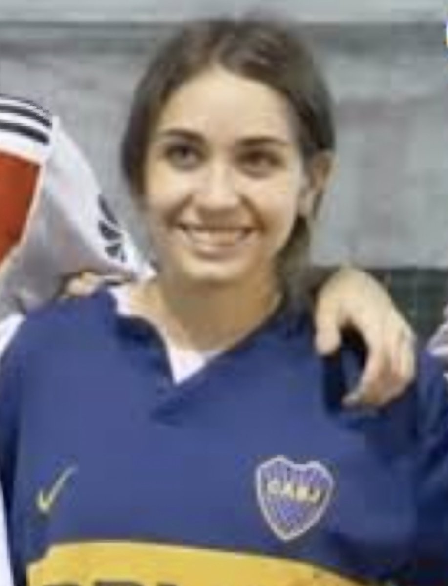 Pato_Bocaa's tweet photo. Hoy el Himno lo canta ella 😍💙💛💙 https://t.co/5eURxin4hM