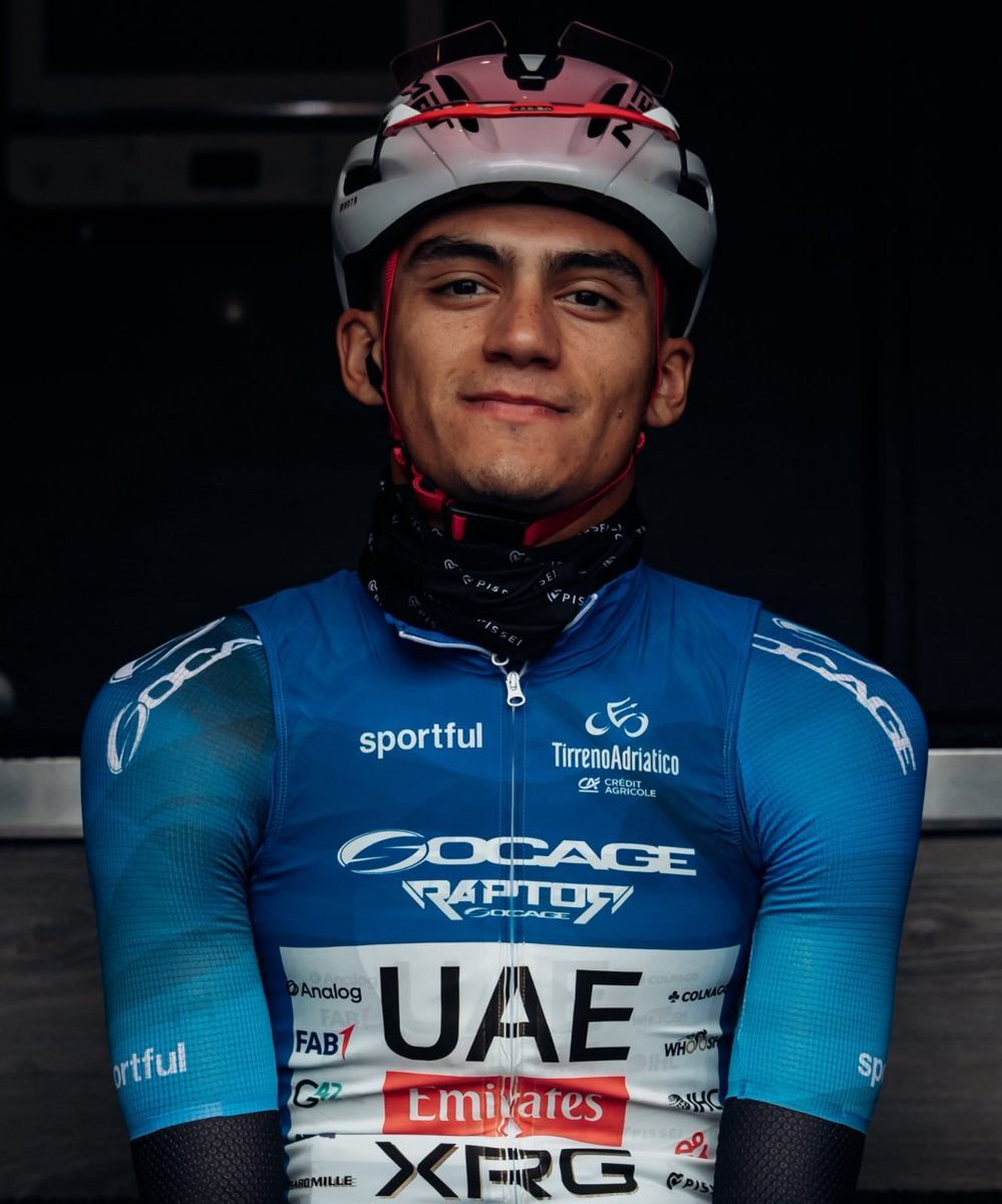 OlimpismoMex's tweet photo. Podio para Isaac del Toro🇲🇽 

Segundo podio consecutivo para Isaac en el Tour de Francia.

Ahora finalizó tercero en la etapa 15 a 6" del ganador Remco Evenepoel🇧🇪. https://t.co/w8GjG7RdiD