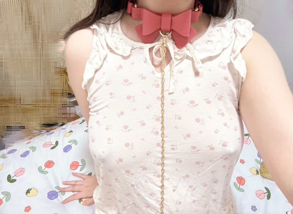 MangapetaM's tweet photo. 又被爸爸牵链子了啊啊啊 #反差 #吊带 #母狗 #合照 #鸡巴套子 https://t.co/bLwRz54zVC