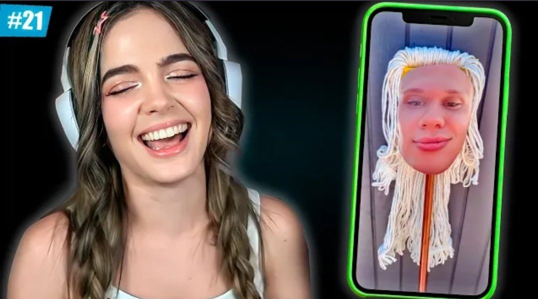 jhonatanvx's tweet photo. Domingo de disfrutar con los videos más virales gracias a @staryuukiii y el chat 🙌💕

 ¿HAALAND a ver este Video? | Lo más VIRAL de la semana #21 

Pueden verlo aquí 👇 
https://t.co/Ulb28OeAqN https://t.co/AJdwTSN7ie