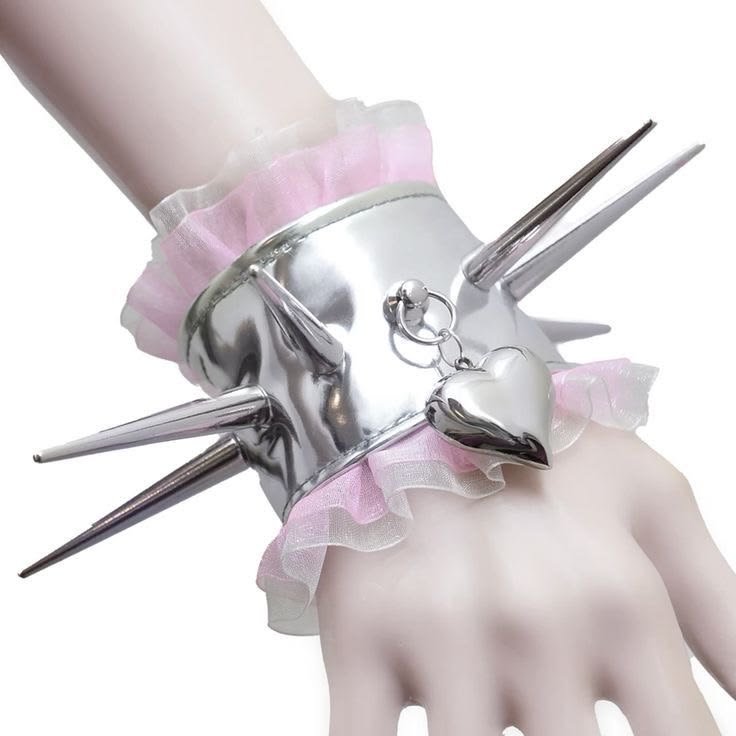 Morcegopidao's tweet photo. como o pinterest me vê ໒꒰ྀི´• ˕ •` ꒱ྀིა

piercing
icone
acessório
estilo https://t.co/wOIOL2e4cR