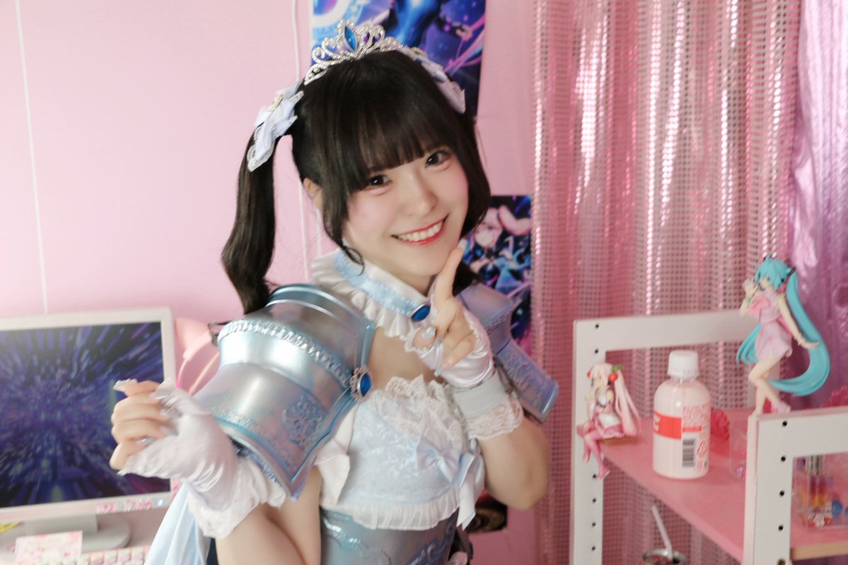 20241130__'s tweet photo. もう一回こっち向いて♩
 #みりむ撮影会 https://t.co/sagI55U2PD