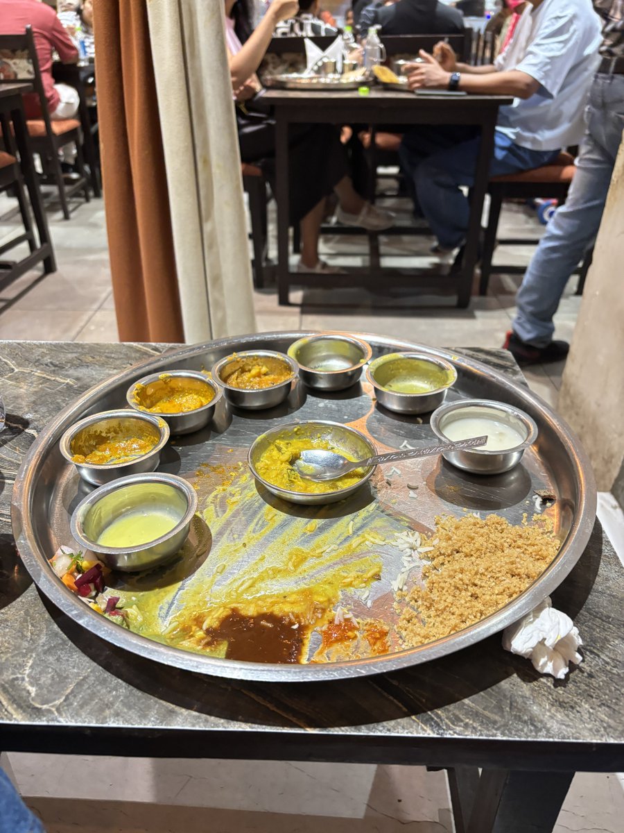 InkOfAbhi's tweet photo. Dinner is done 👍 
Aap log bhi dinner kar lo. https://t.co/CNlvrQNrhp