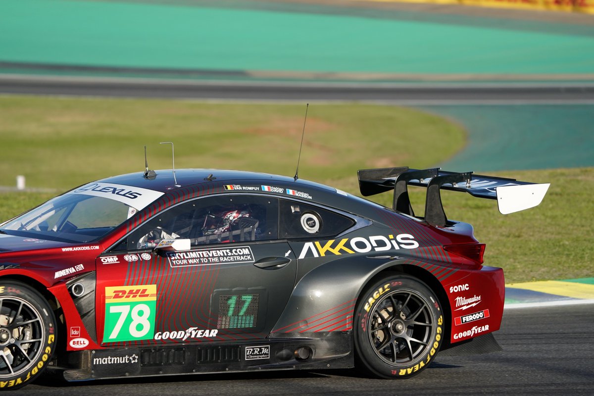AlessandroSala1's tweet photo. #FIAWEC Al volante... #Interlagos ai comandi dei bolidi #Endurance (📸@AlessandroSala1) durante la #6HSaoPaulo https://t.co/qTqIXpGS56