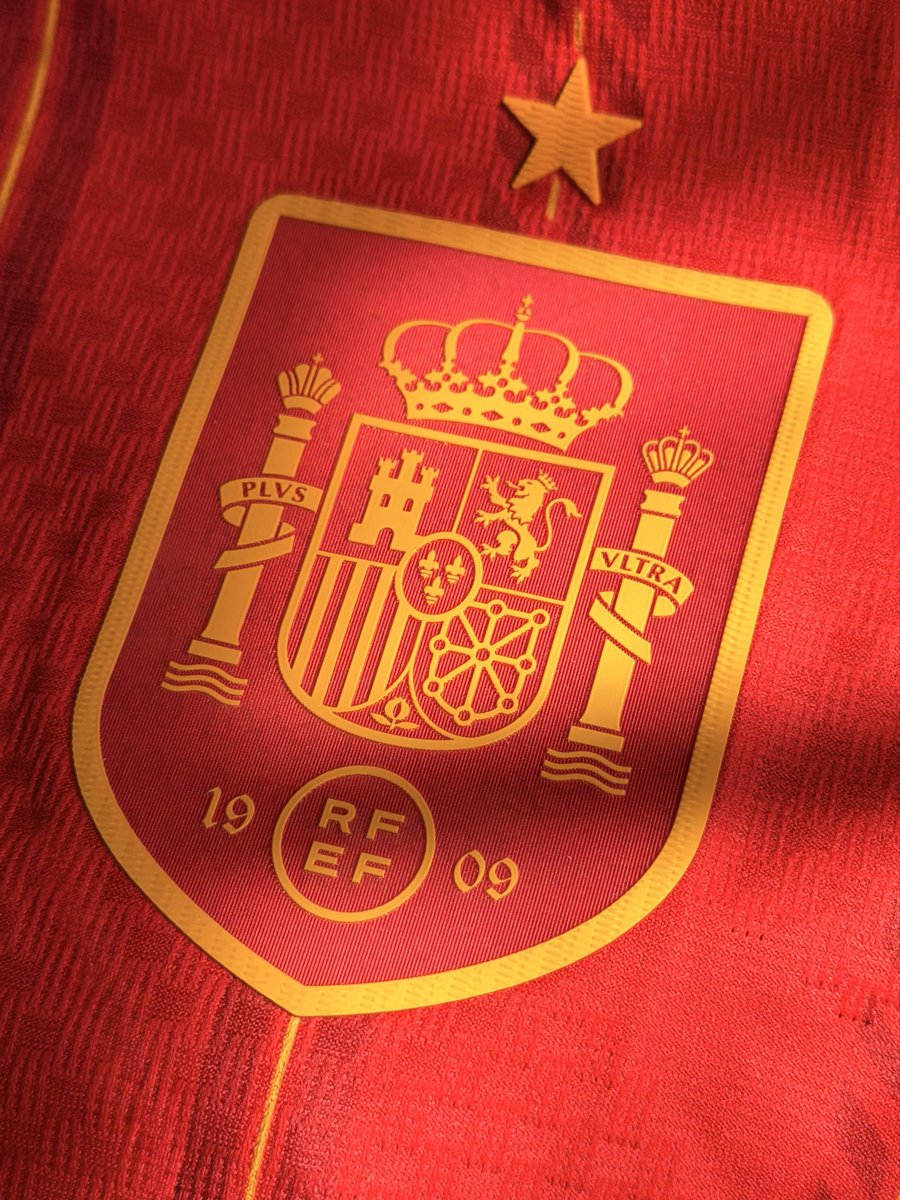 lenteanalogo's tweet photo. Hoy gana España. https://t.co/yV4OQMy64Y